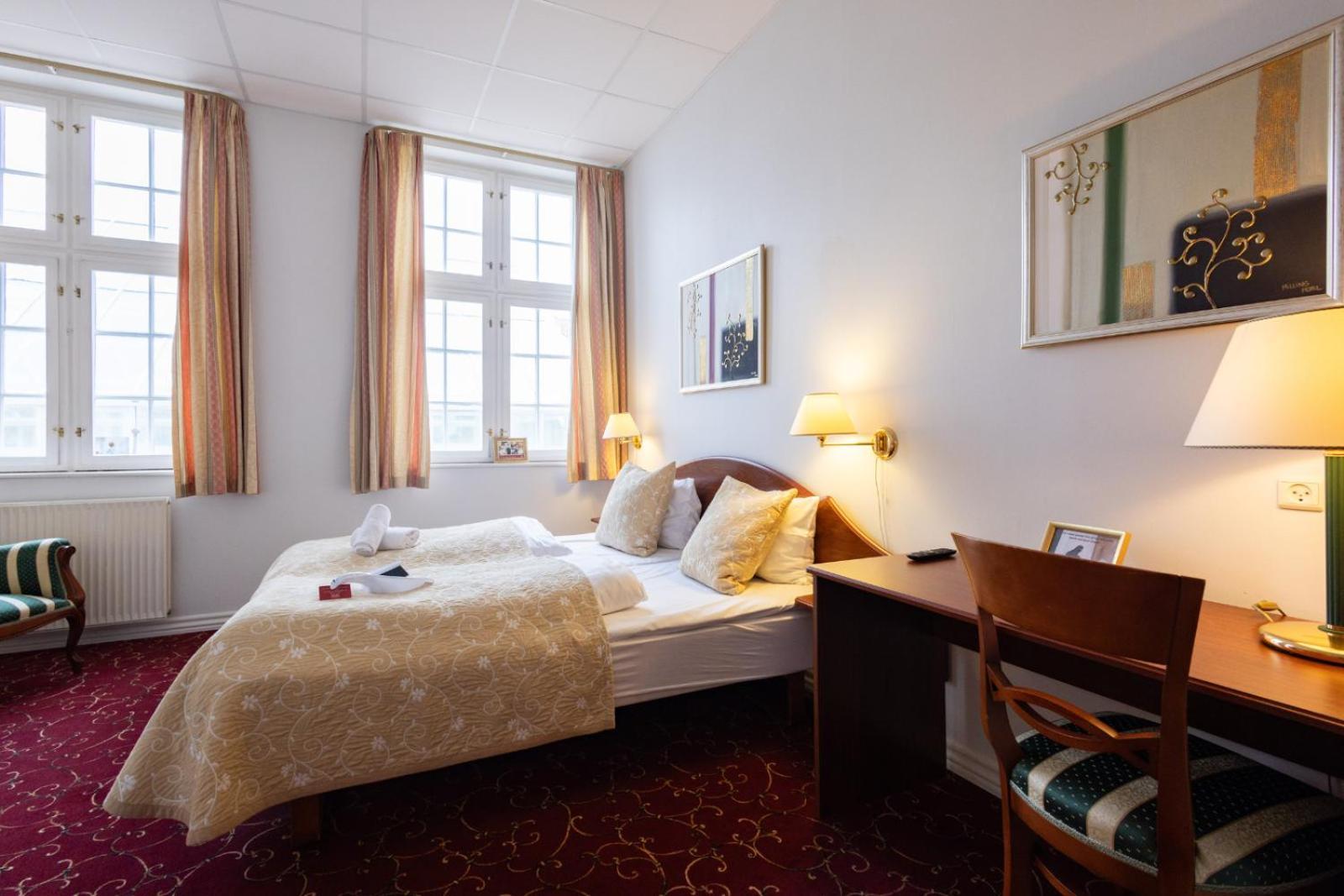 Milling Hotel Park ميدِلفارت المظهر الخارجي الصورة